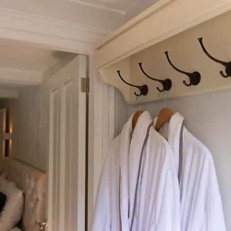 Appartement Mirabelle Met Indoor Jacuzzi *